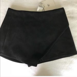 Suade LF skirt seem brand